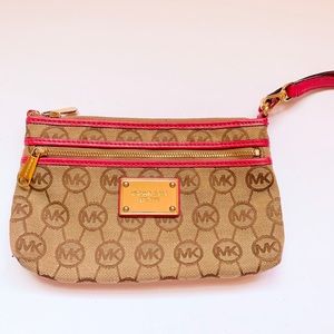 Michael Kors Wristlet
